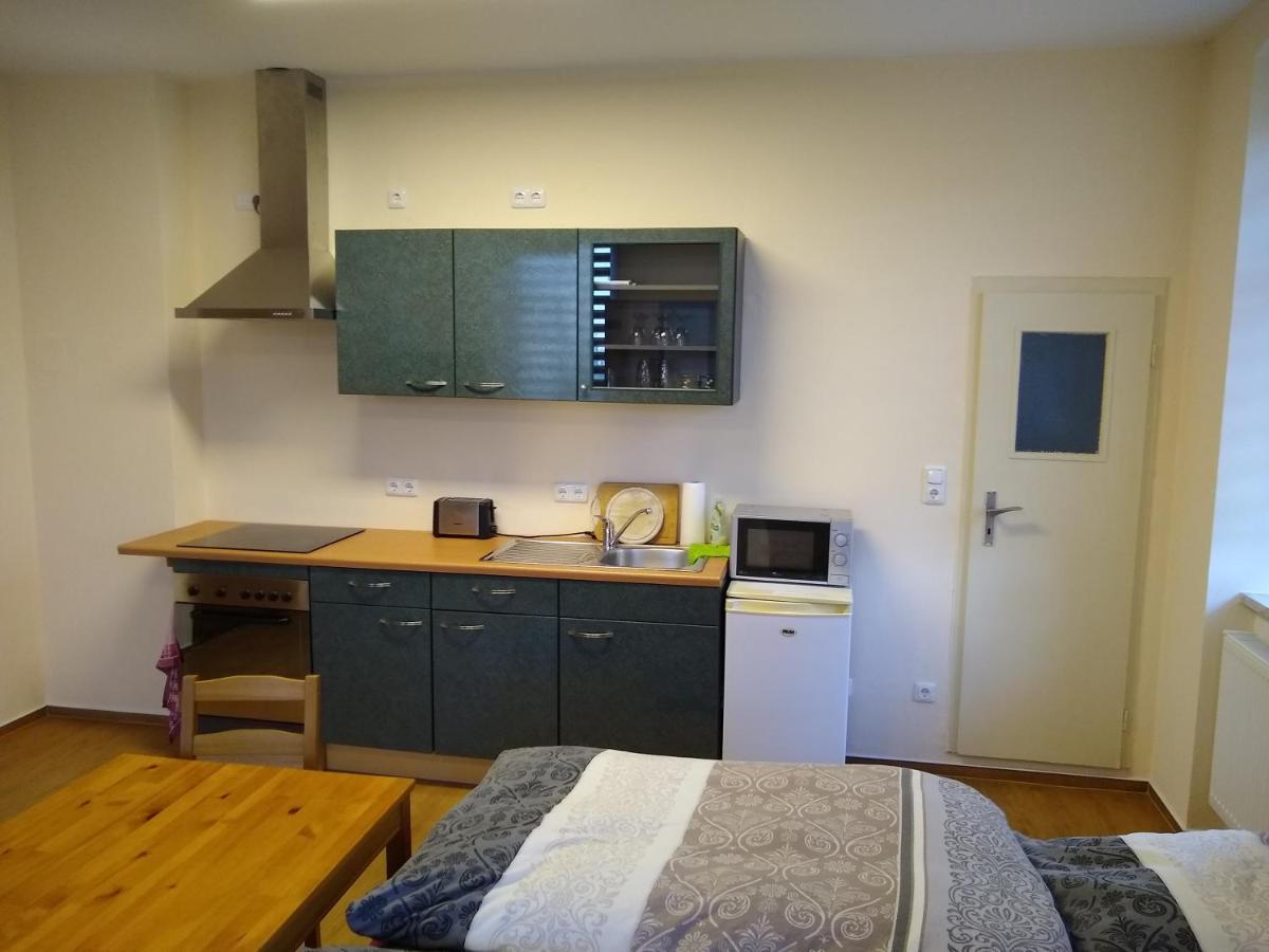 Ferienwohnung Schleich Starkenberg Екстериор снимка